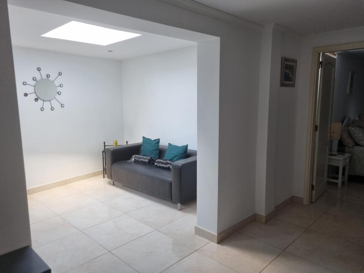 Spacious Modern Apartment In Peacefull Las Coloradas, Close To Papagayo Beaches Playa Blanca  Exterior photo