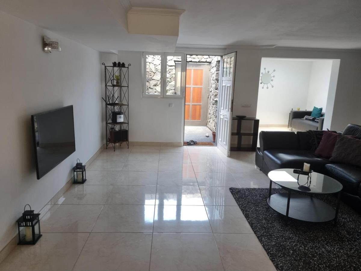 Spacious Modern Apartment In Peacefull Las Coloradas, Close To Papagayo Beaches Playa Blanca  Exterior photo